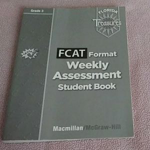 Grade 3 FCAT Format Weekly Assessment Student Book